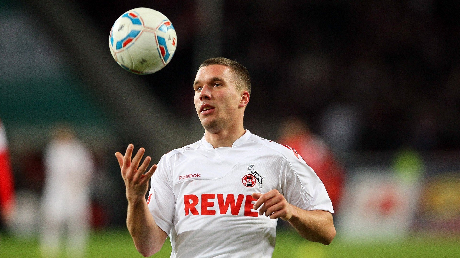 世界杯最震撼的单刀机会：门线奇迹拯救，世界杯门线悬案