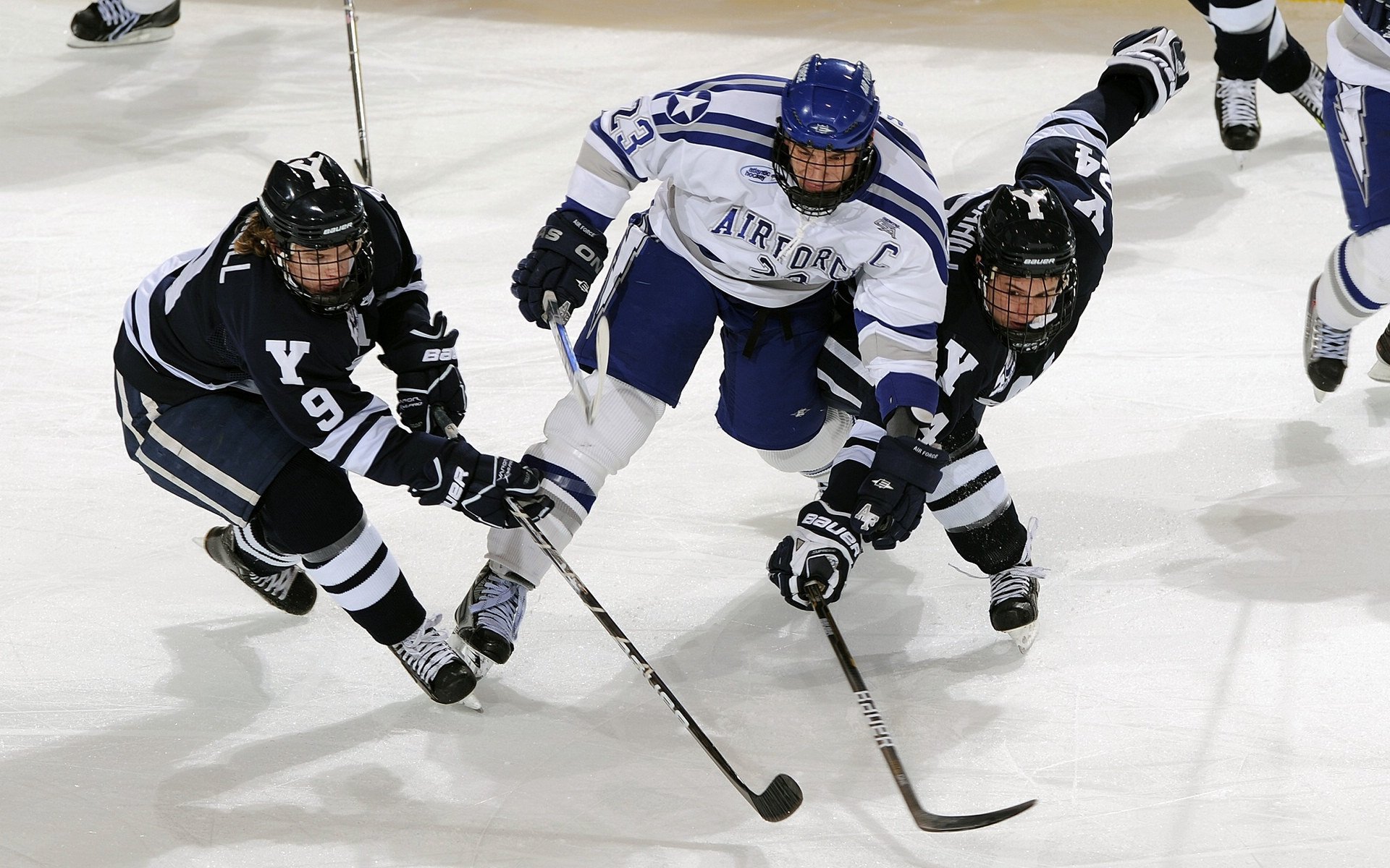 世界杯最震撼的单刀机会：门线奇迹拯救，世界杯门线悬案